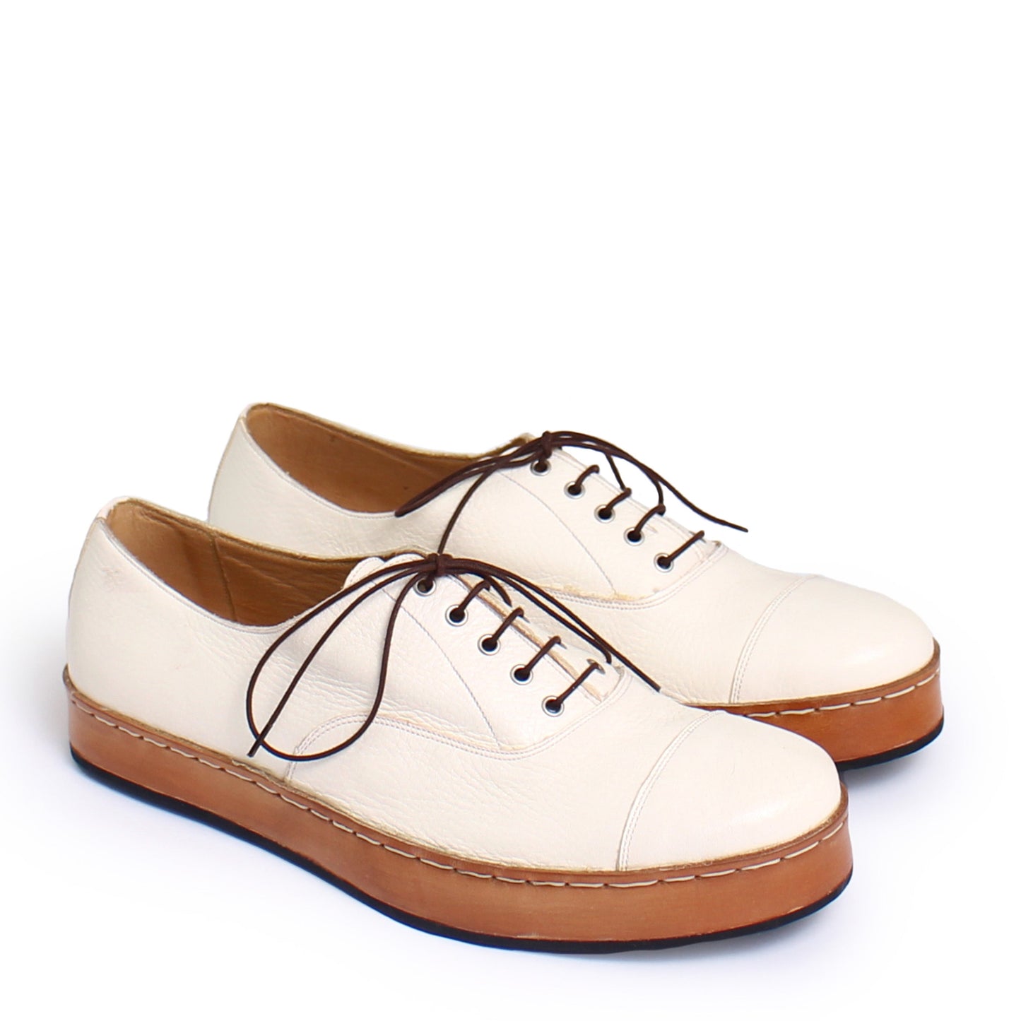 Trainers Low + White